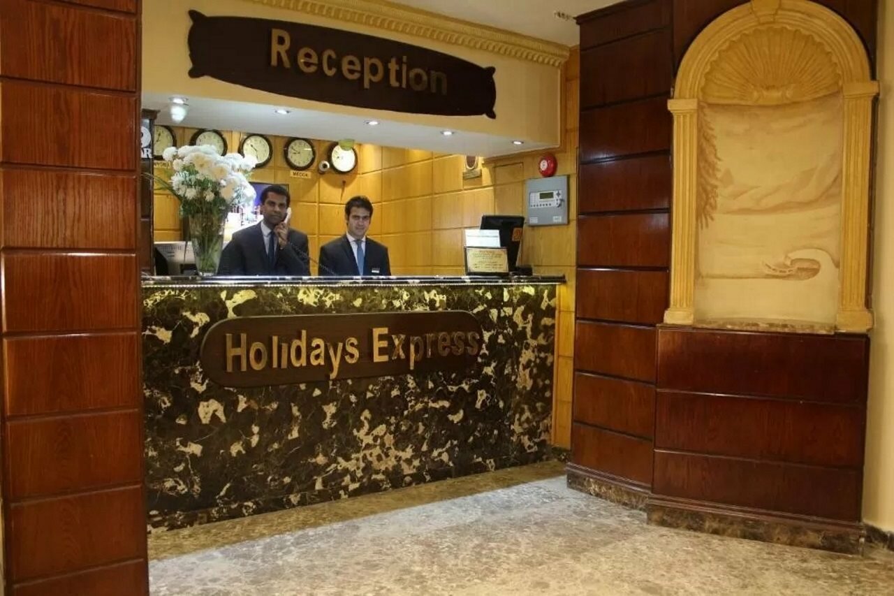 Фото Holidays Express Hotel