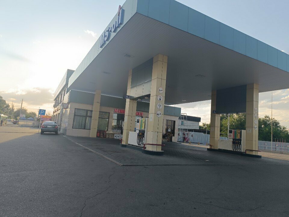 Gas station Ms-Oil, Kaskalen, photo