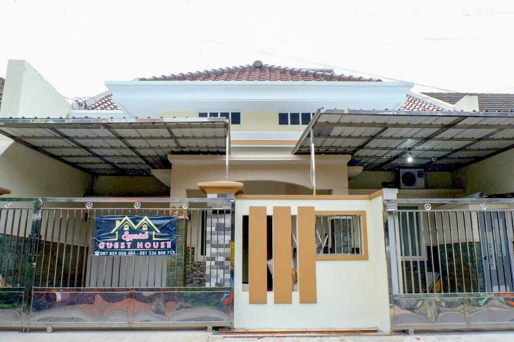 Hotel Oyo 314 Emas 23 Guest House Syariah, Malang, photo