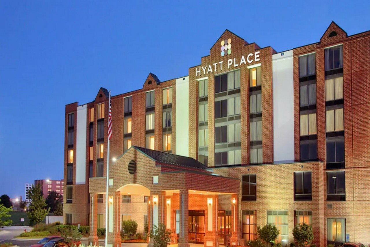 Фото отеля 1