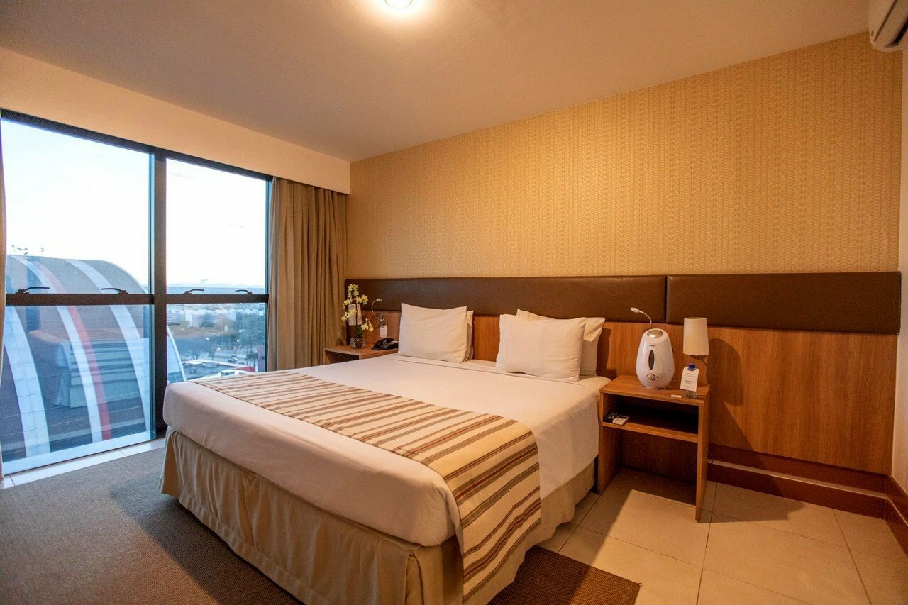 Фото Athos Bulcão Hplus Executive