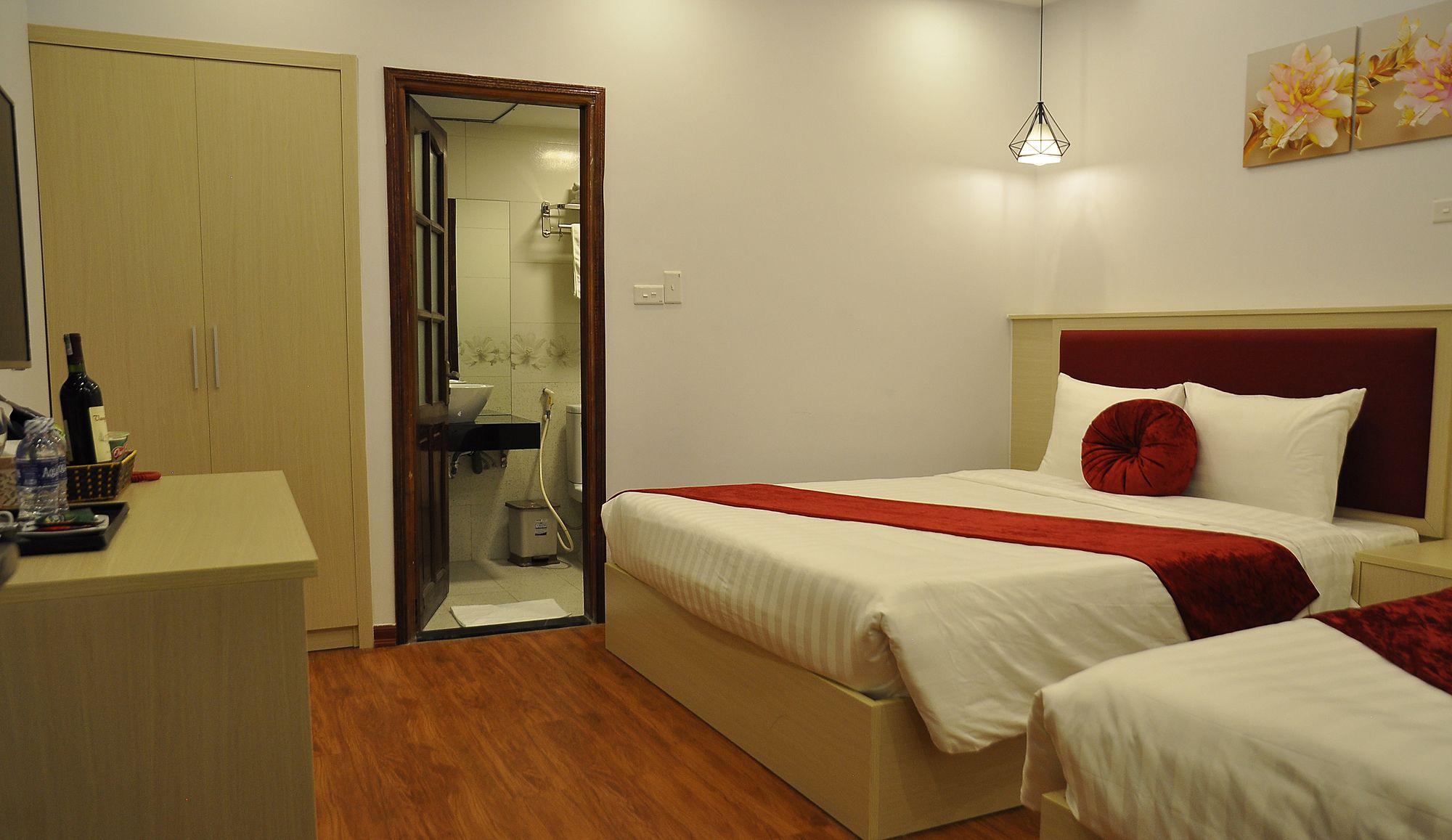 Фото Hanoi Passion Suite Hotel