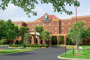 Гостиница Embassy Suites by Hilton Lexington/UK Coldstream