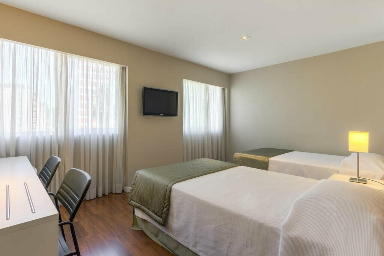 Фото Nacional Inn Porto Alegre