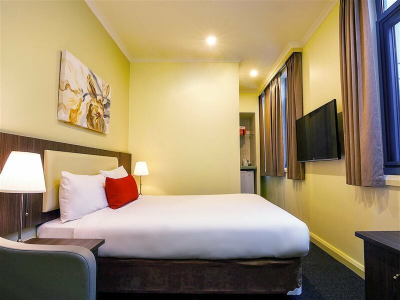 Фото Ibis Styles Kingsgate