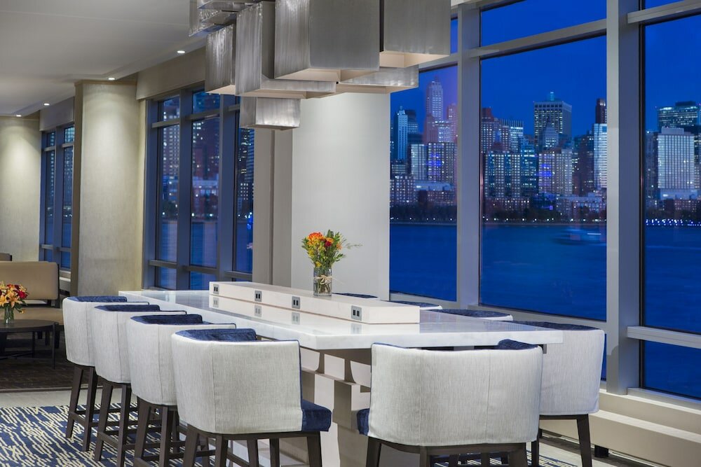 Фото Hyatt Regency Jersey City on the Hudson