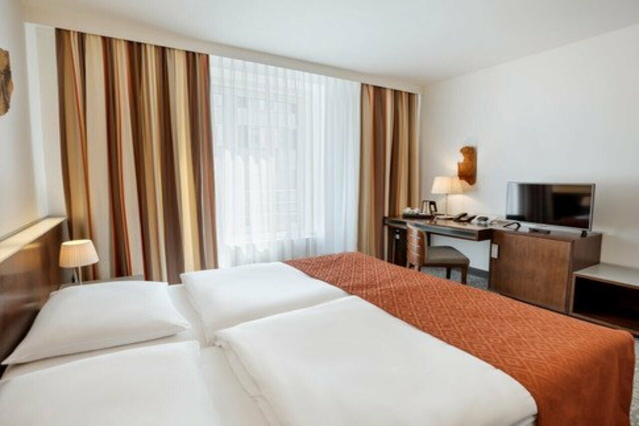 Фото Orakai Daehakro Hotel