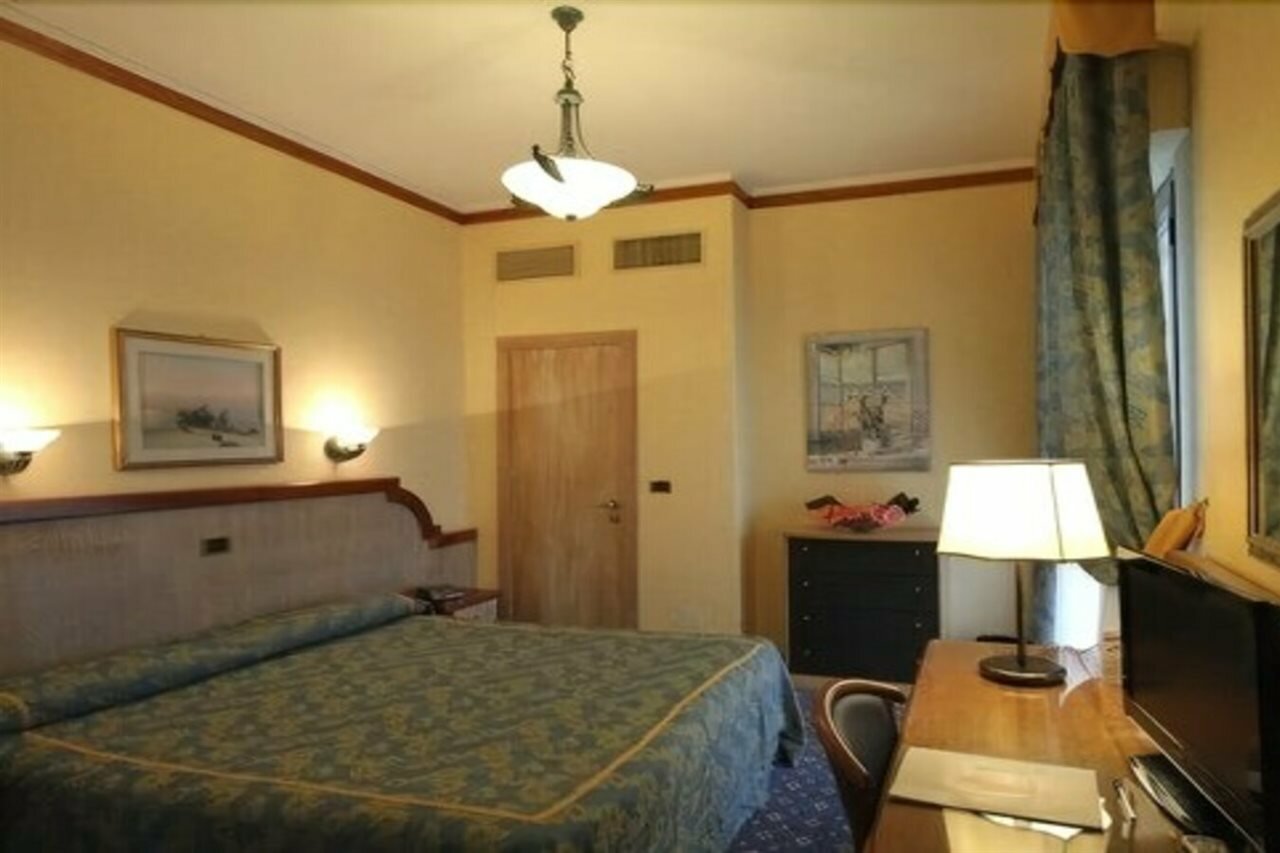 Фото Hotel Promenade