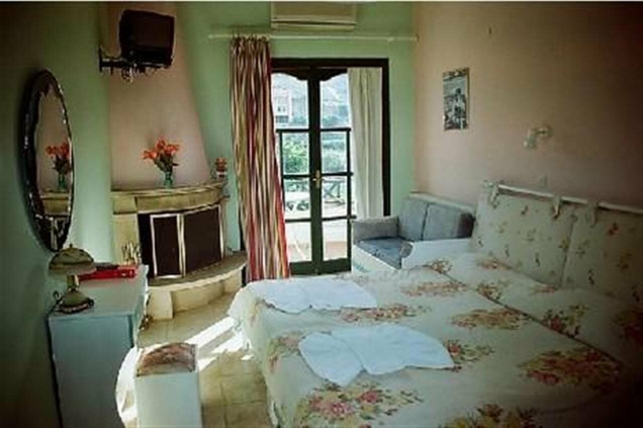 Фото Dioskouroi Apartments