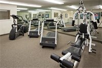 Фото Candlewood Suites Washington-Fairfax, an Ihg Hotel