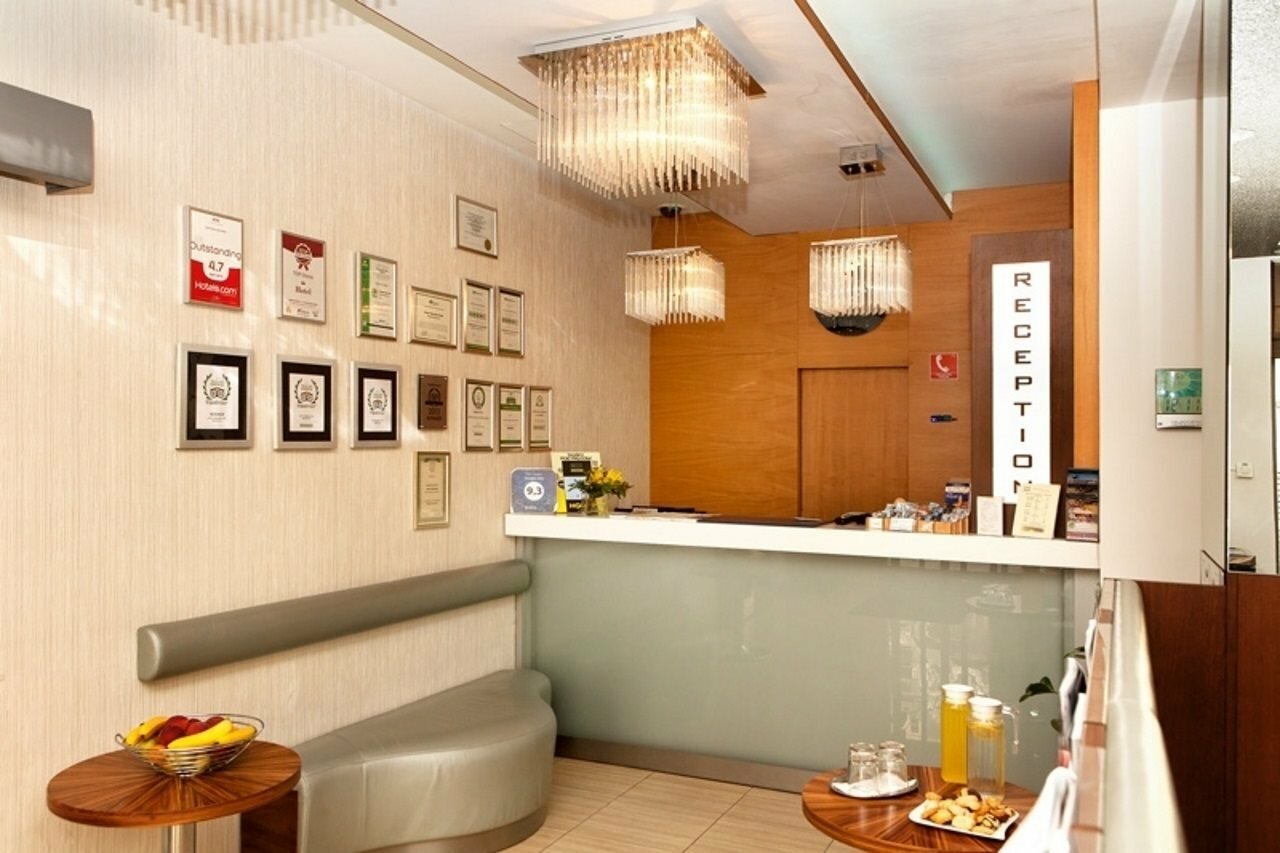 Фото Hotel Danubia Gate