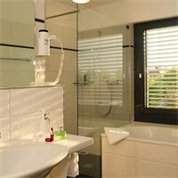 Фото Hotel Artos Interlaken