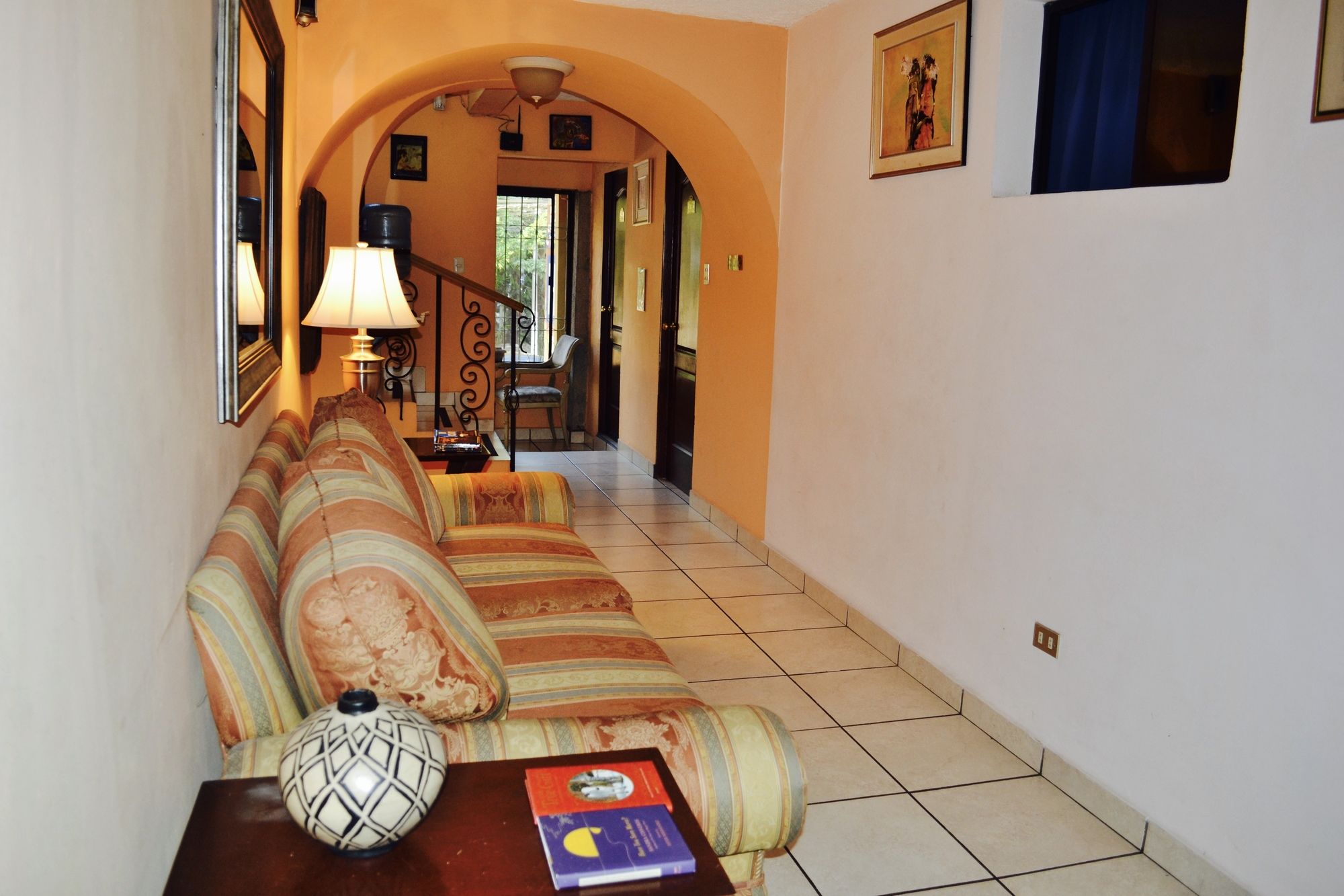 Фото Morrison Hotel San Salvador