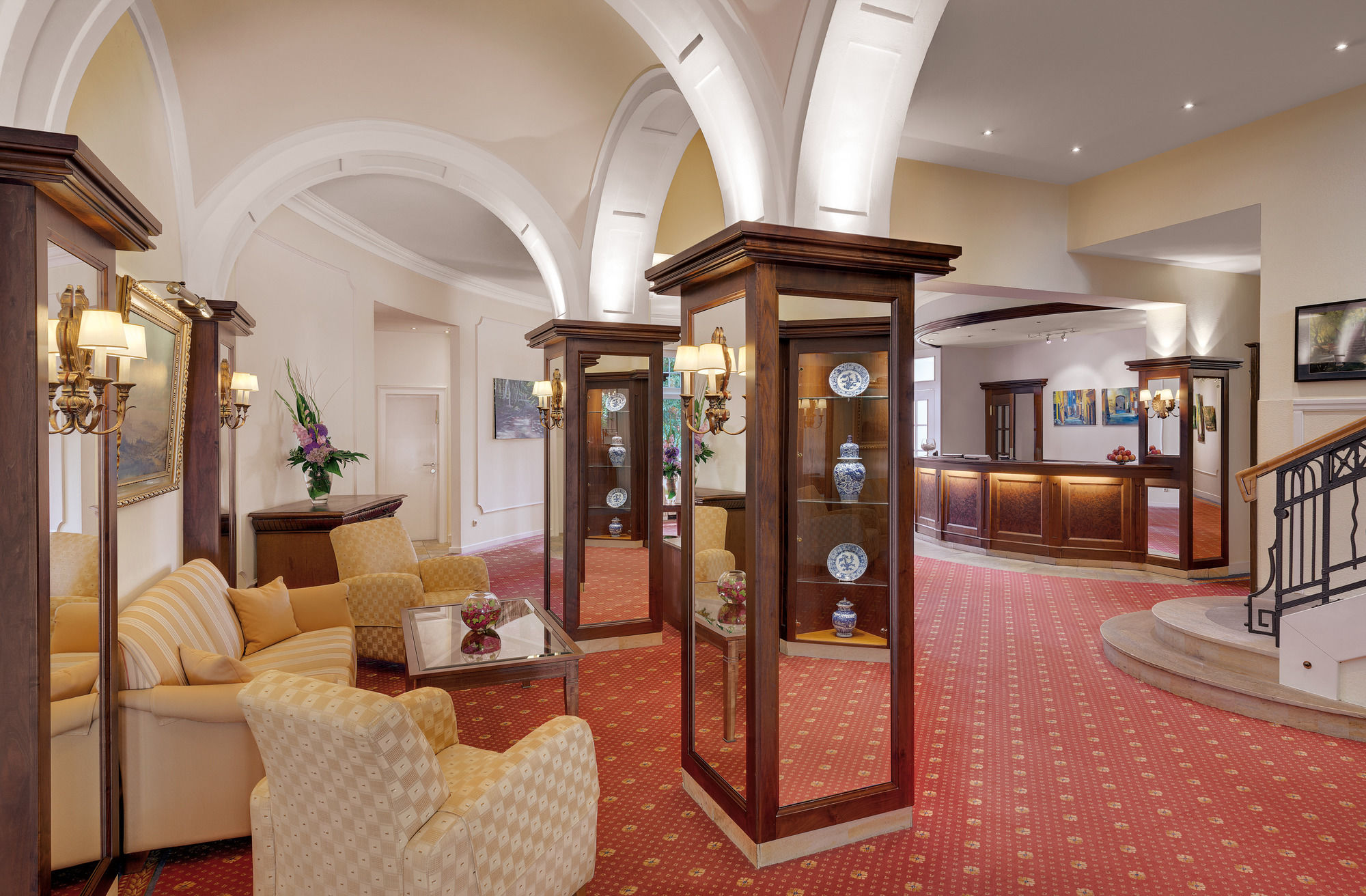 Фото Hotel Oranien Wiesbaden