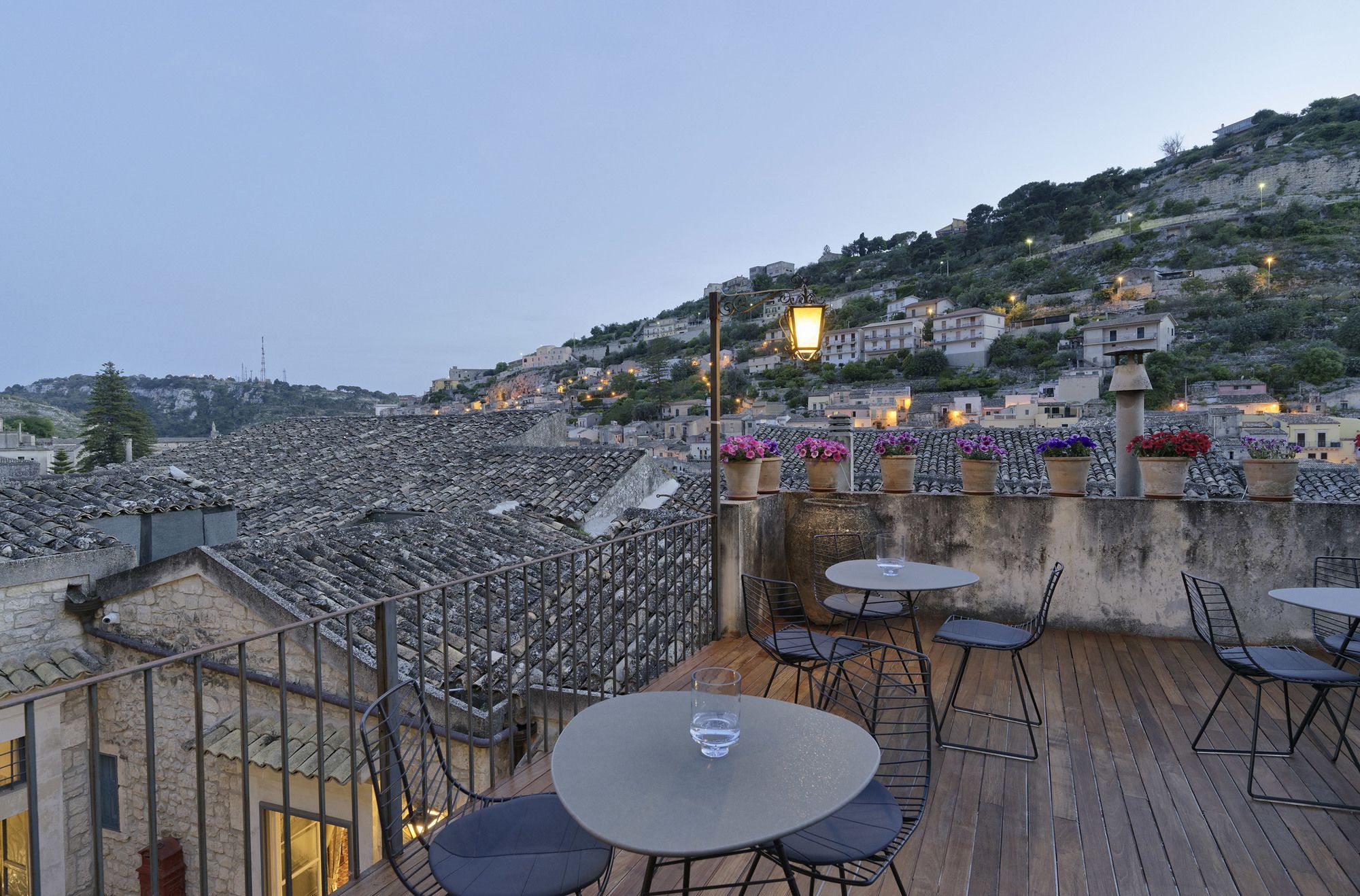 Фото Edel Emotional Domus Et Luxury