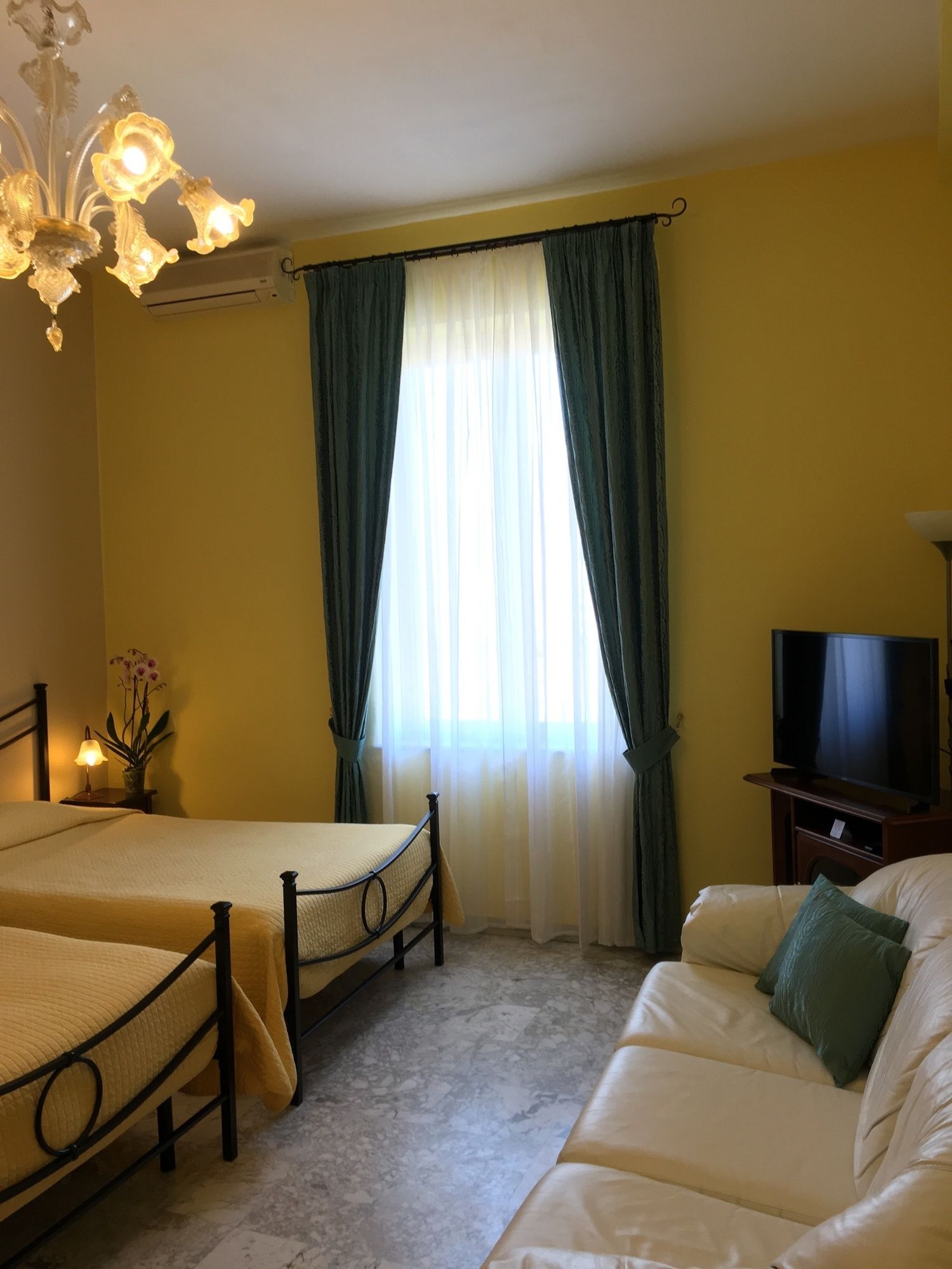 Фото Bed&Breakfast Il Tesoro
