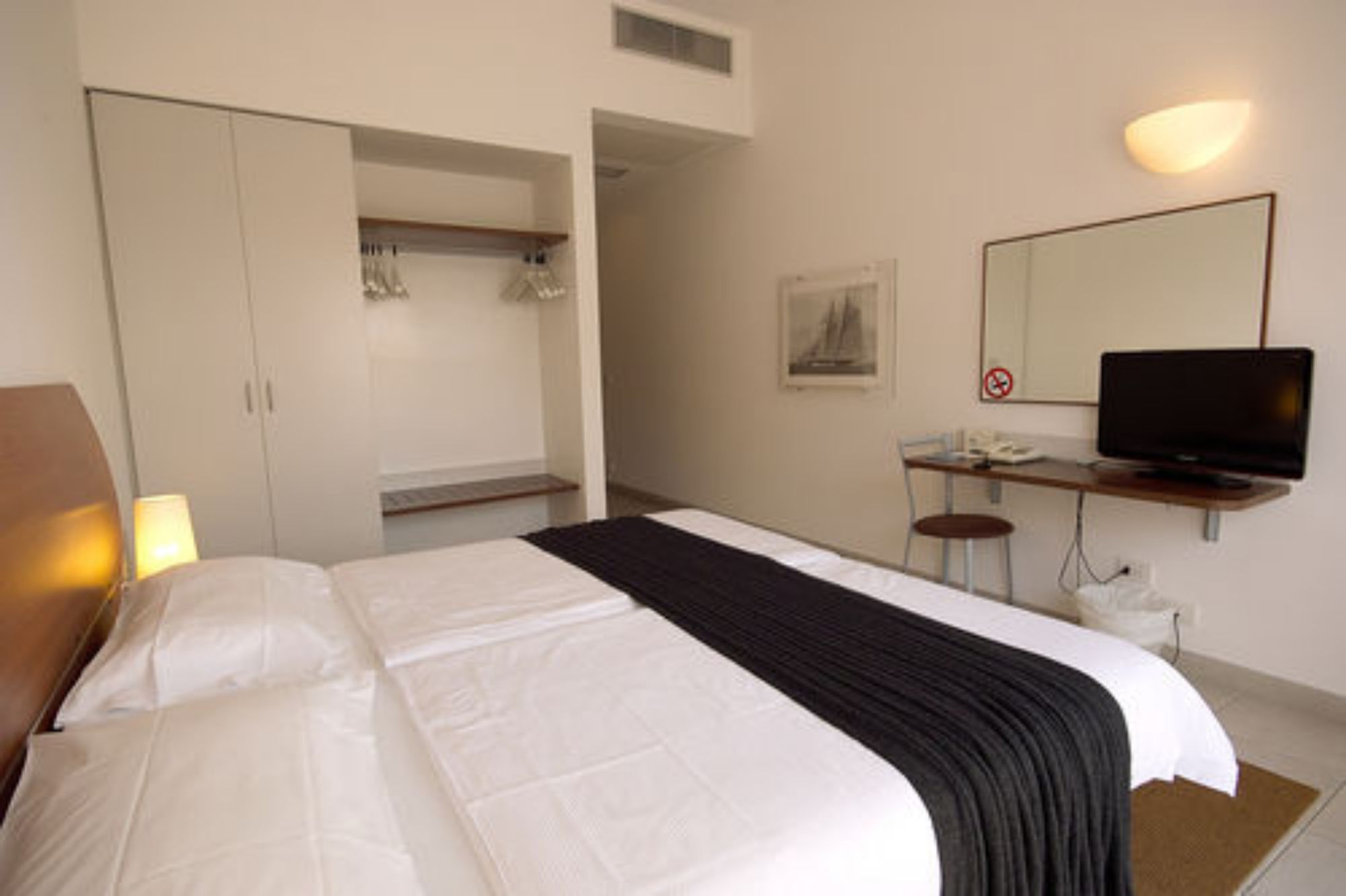 Фото Hotel L'Approdo