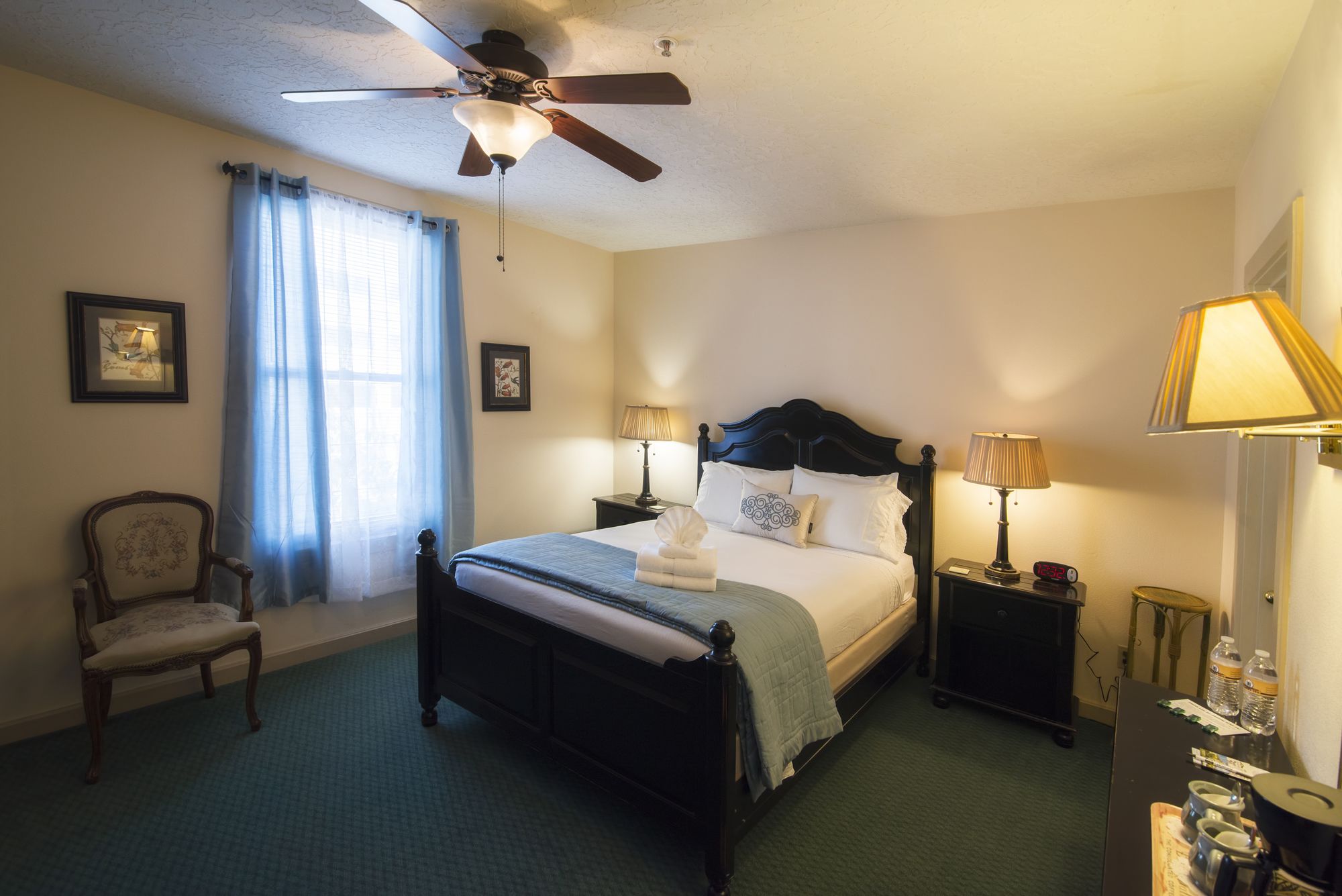 Фото The Gilbert Inn