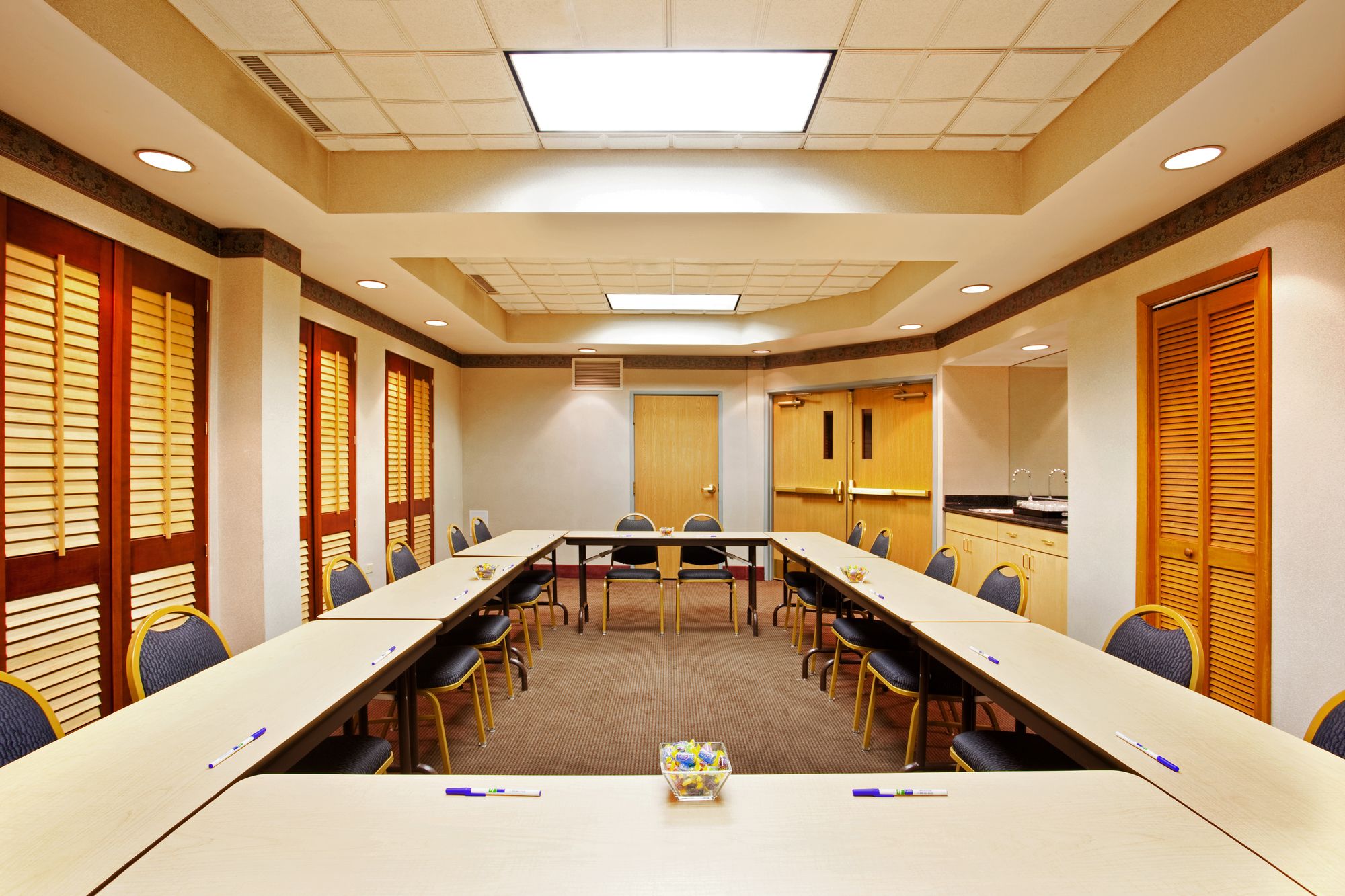 Фото Holiday Inn Express Hotel & Suites Chicago-Midway Airport, an Ihg Hotel