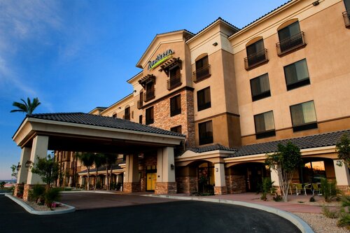 Гостиница Radisson Hotel Yuma в Юме