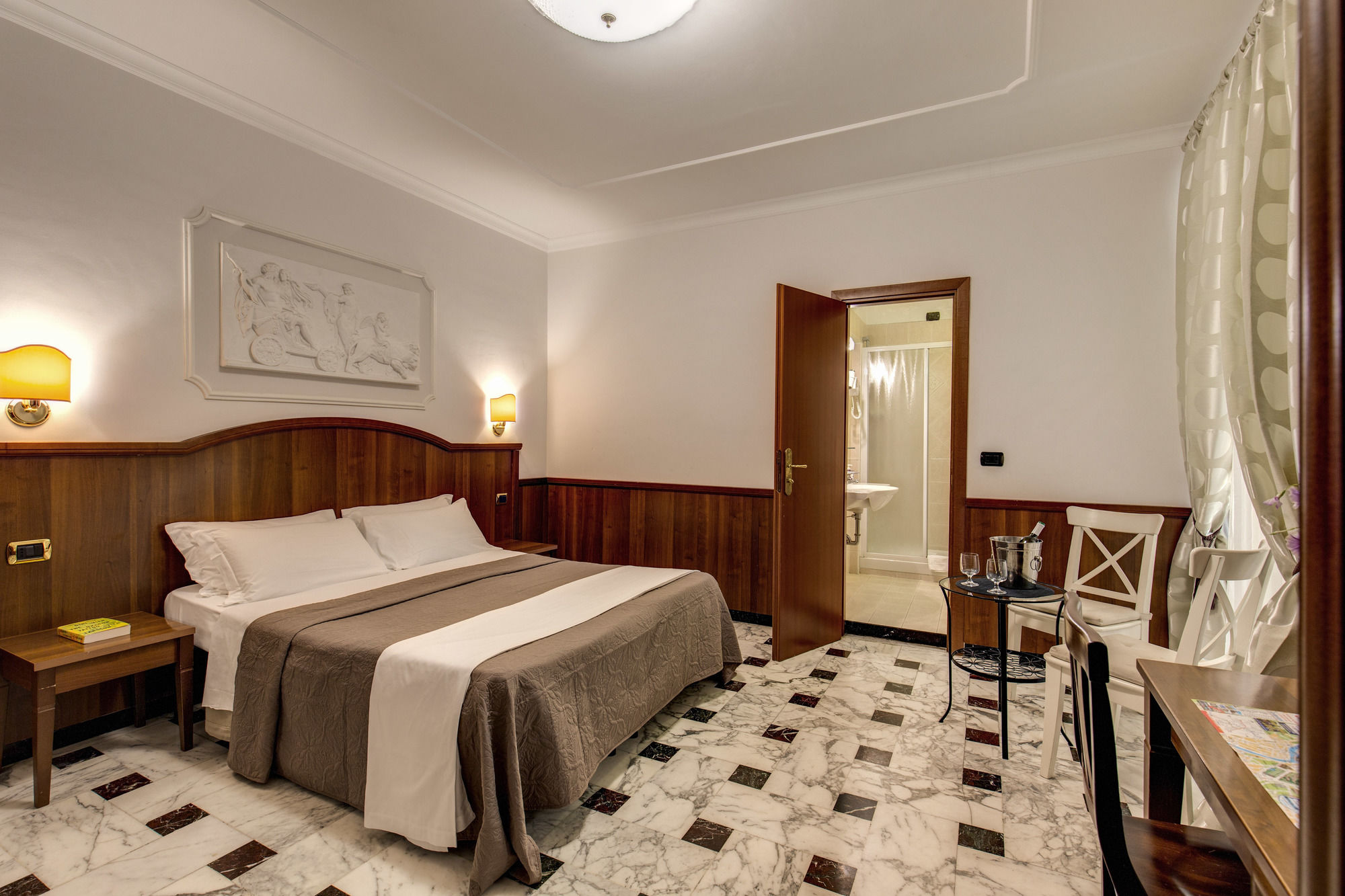 Фото Nakissa Inn