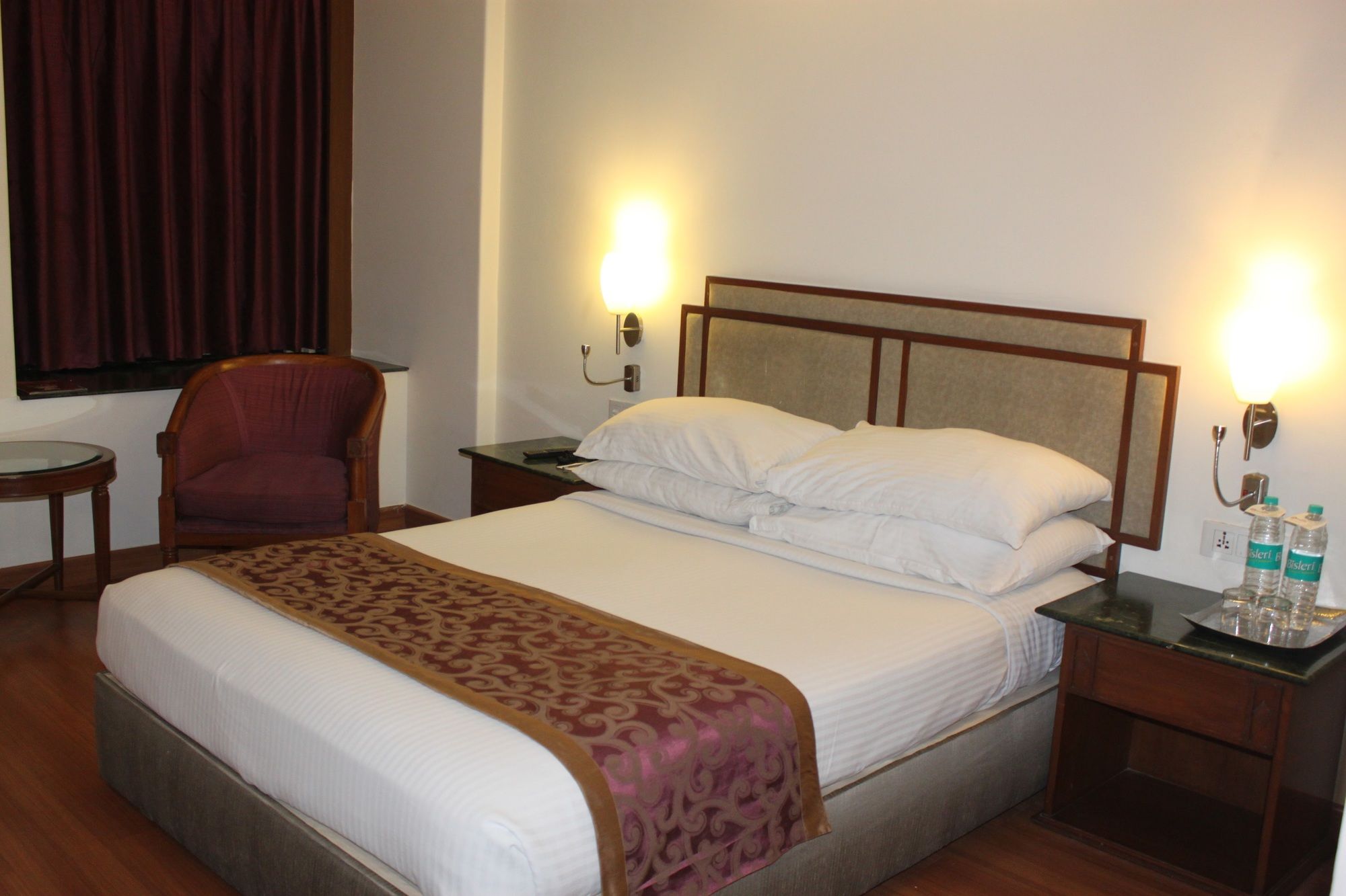 Фото Hotel Maurya