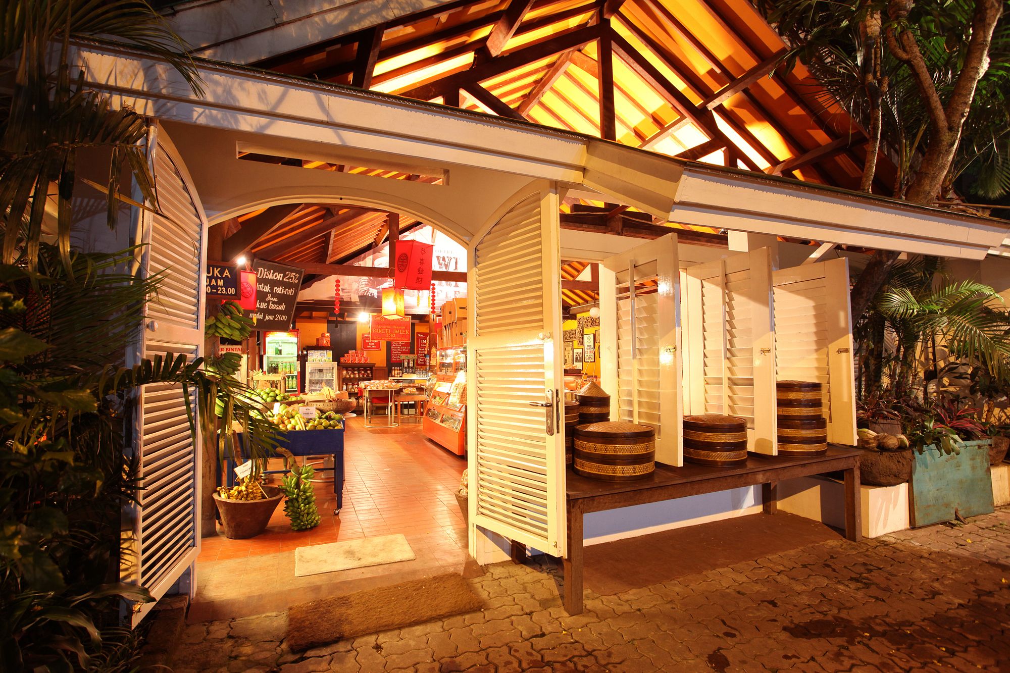 Фото Hotel Tugu Malang