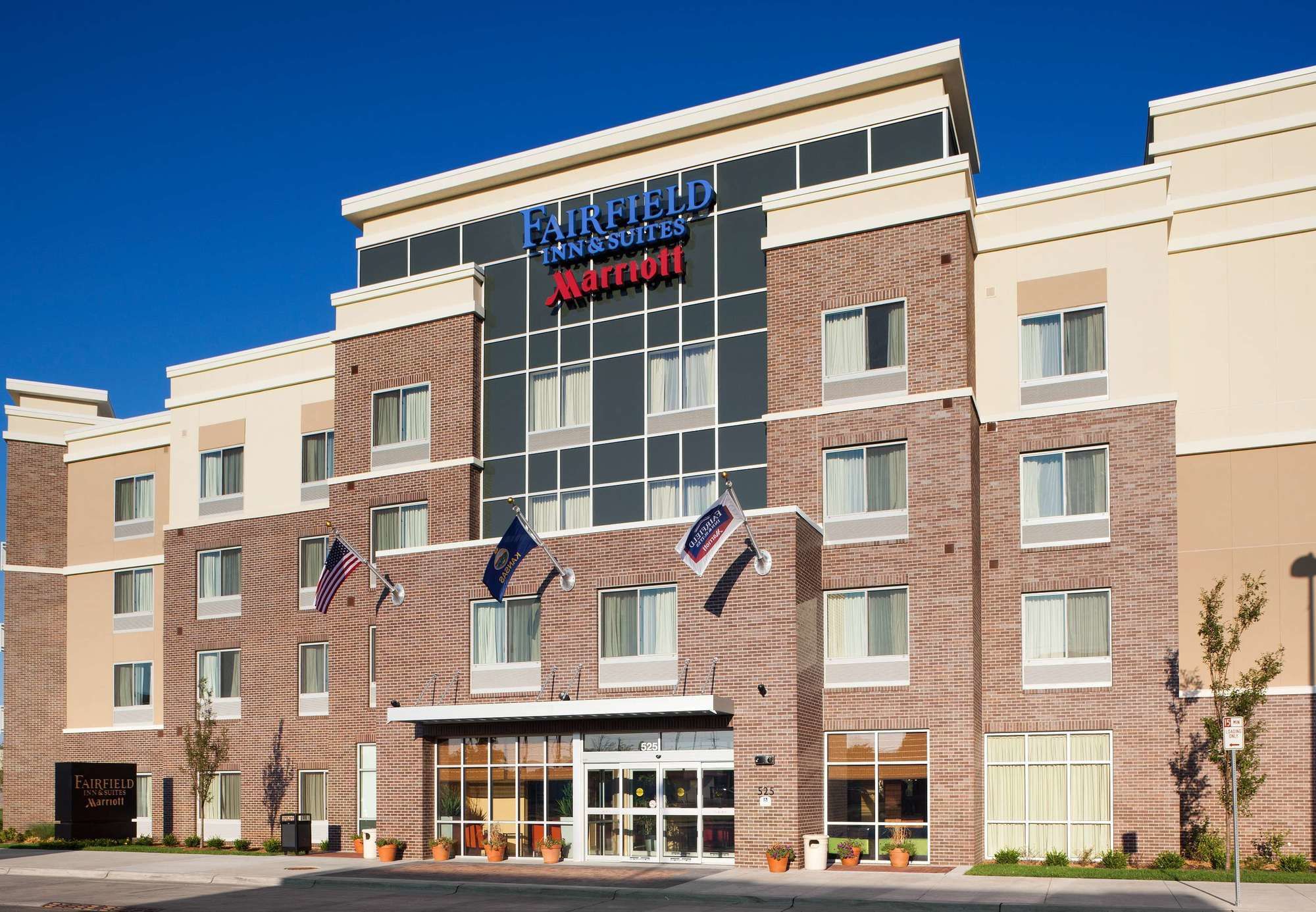 Фото Fairfield Inn & Suites by Marriott Wichita Downtown