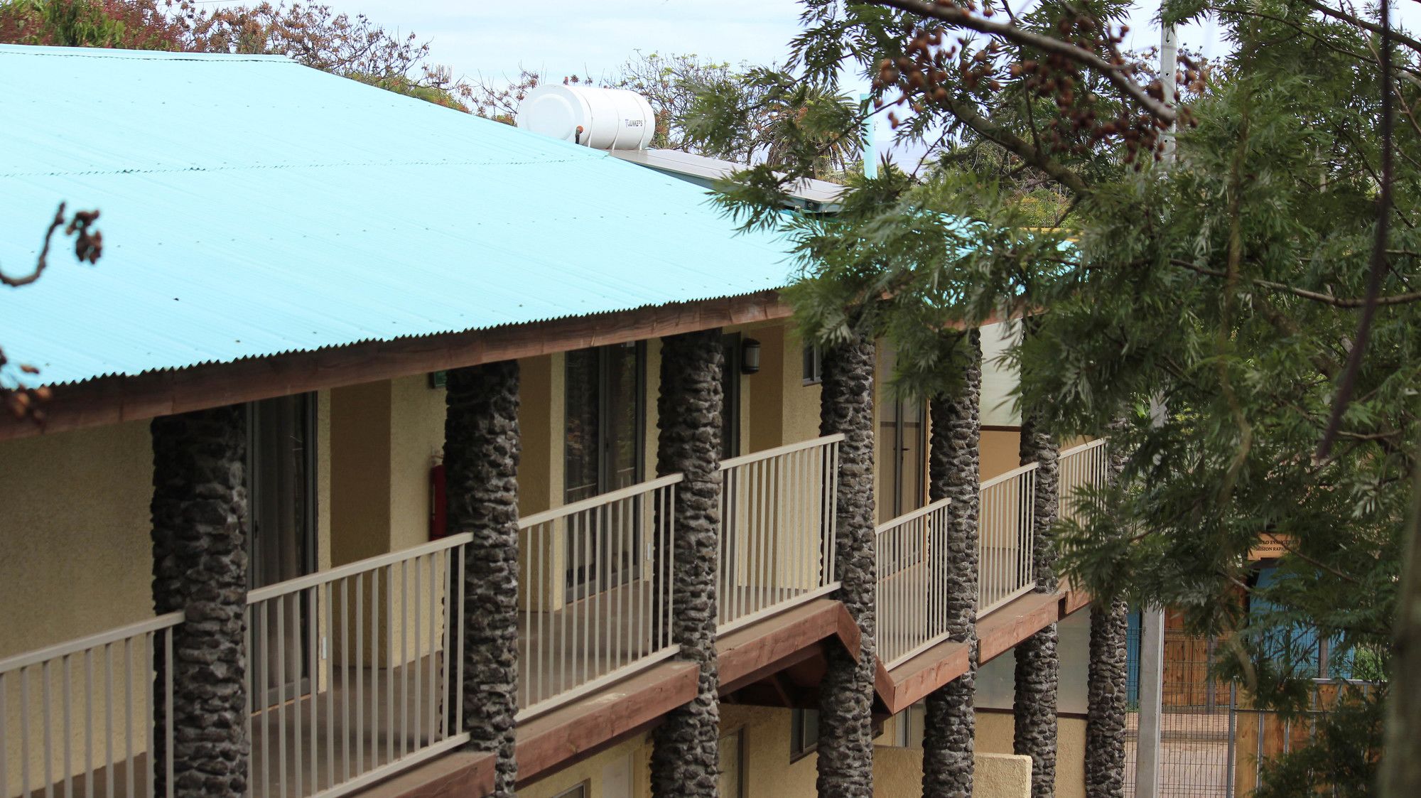 Фото Easter Island Eco Lodge