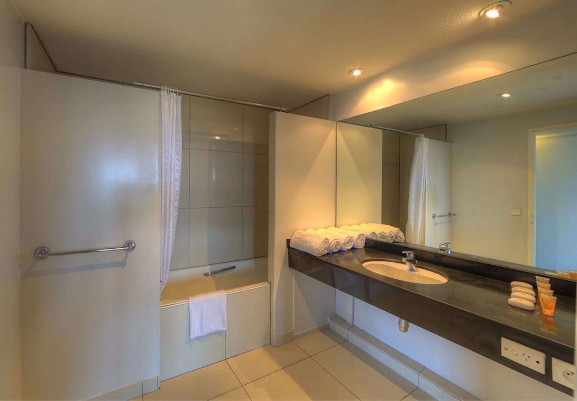 Фото Casa del Sole Apartments