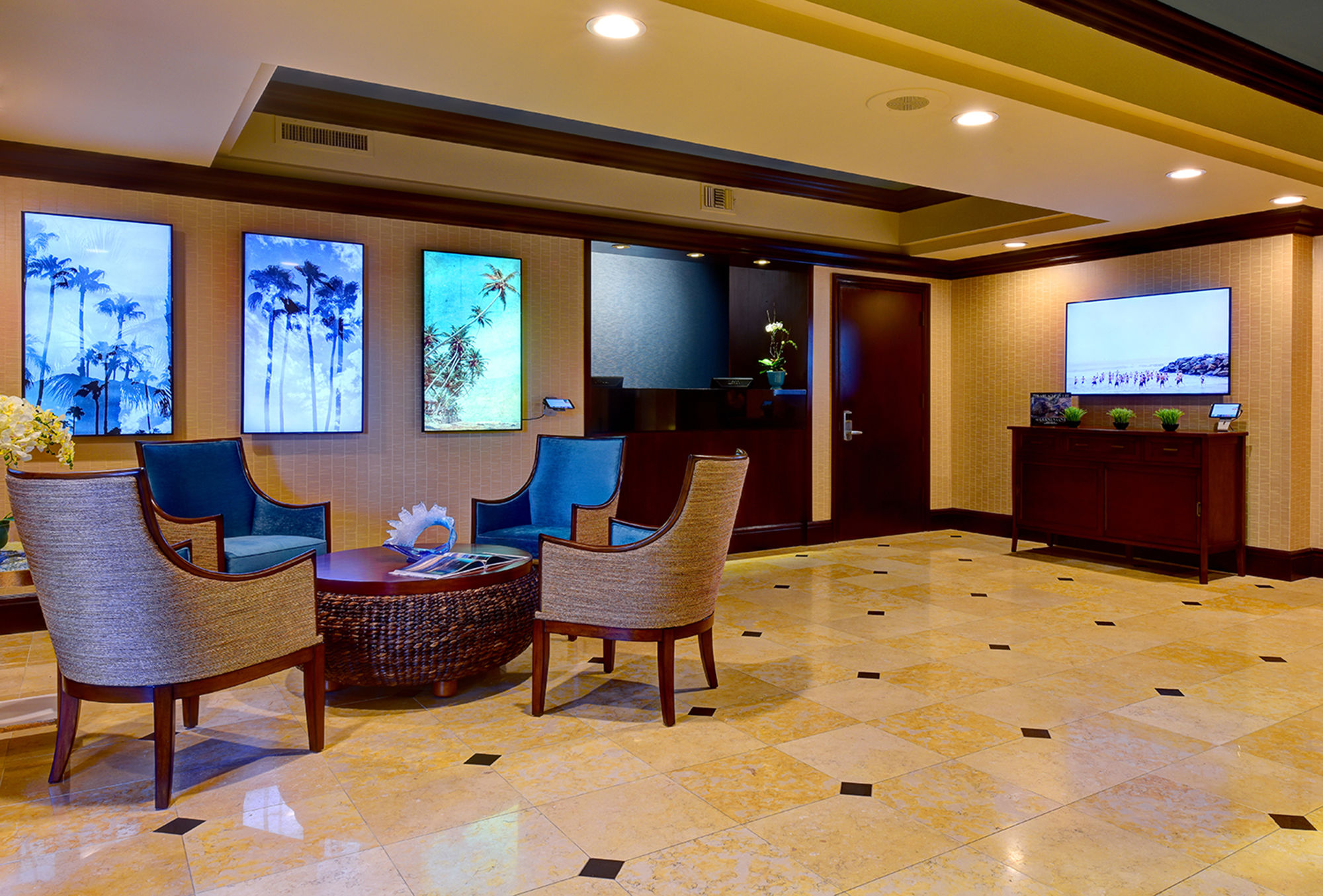 Фото Empress Hotel of La Jolla