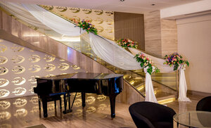 Гостиница The Bayleaf Intramuros