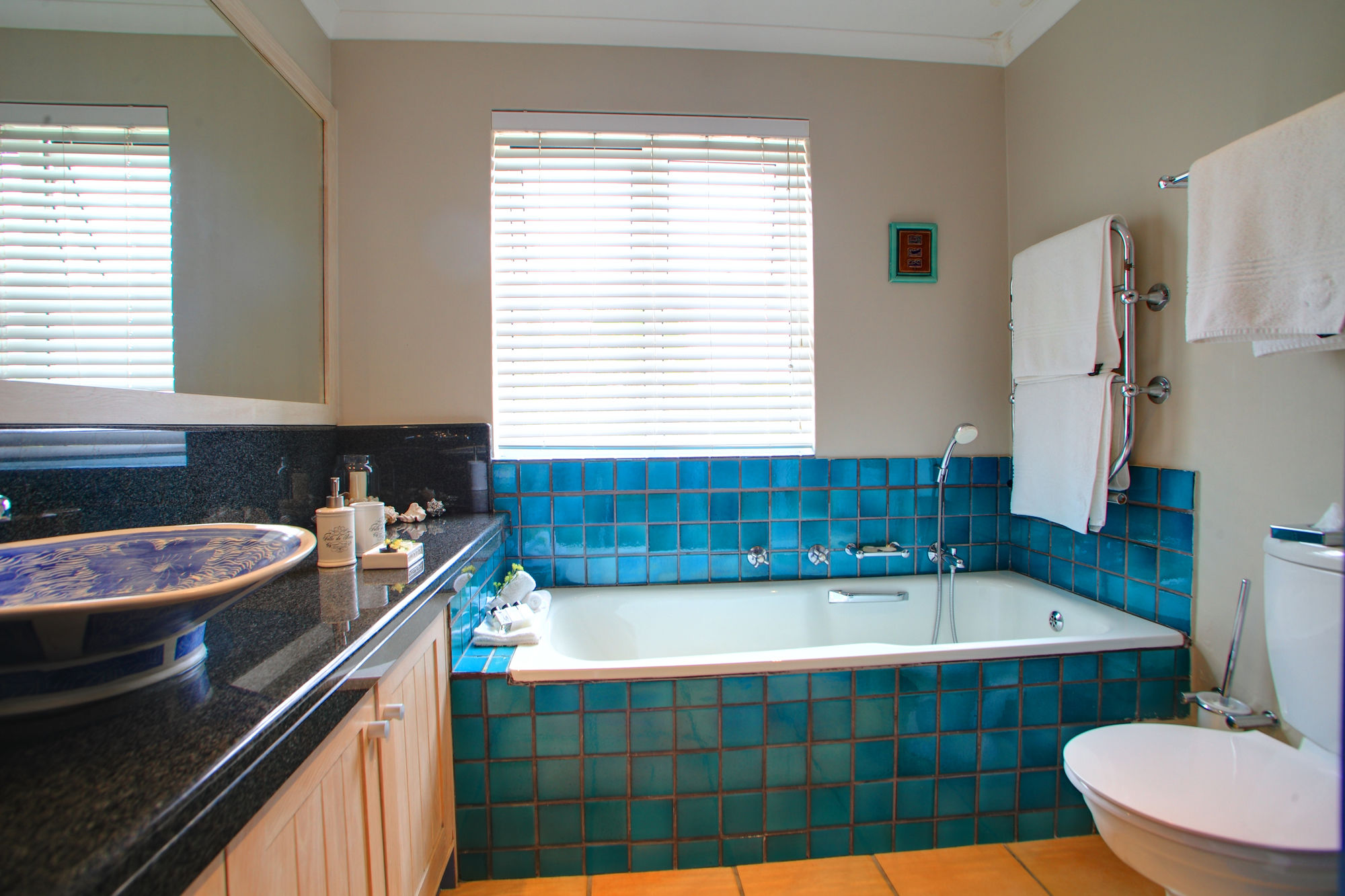 Фото Abalone Guest Lodge