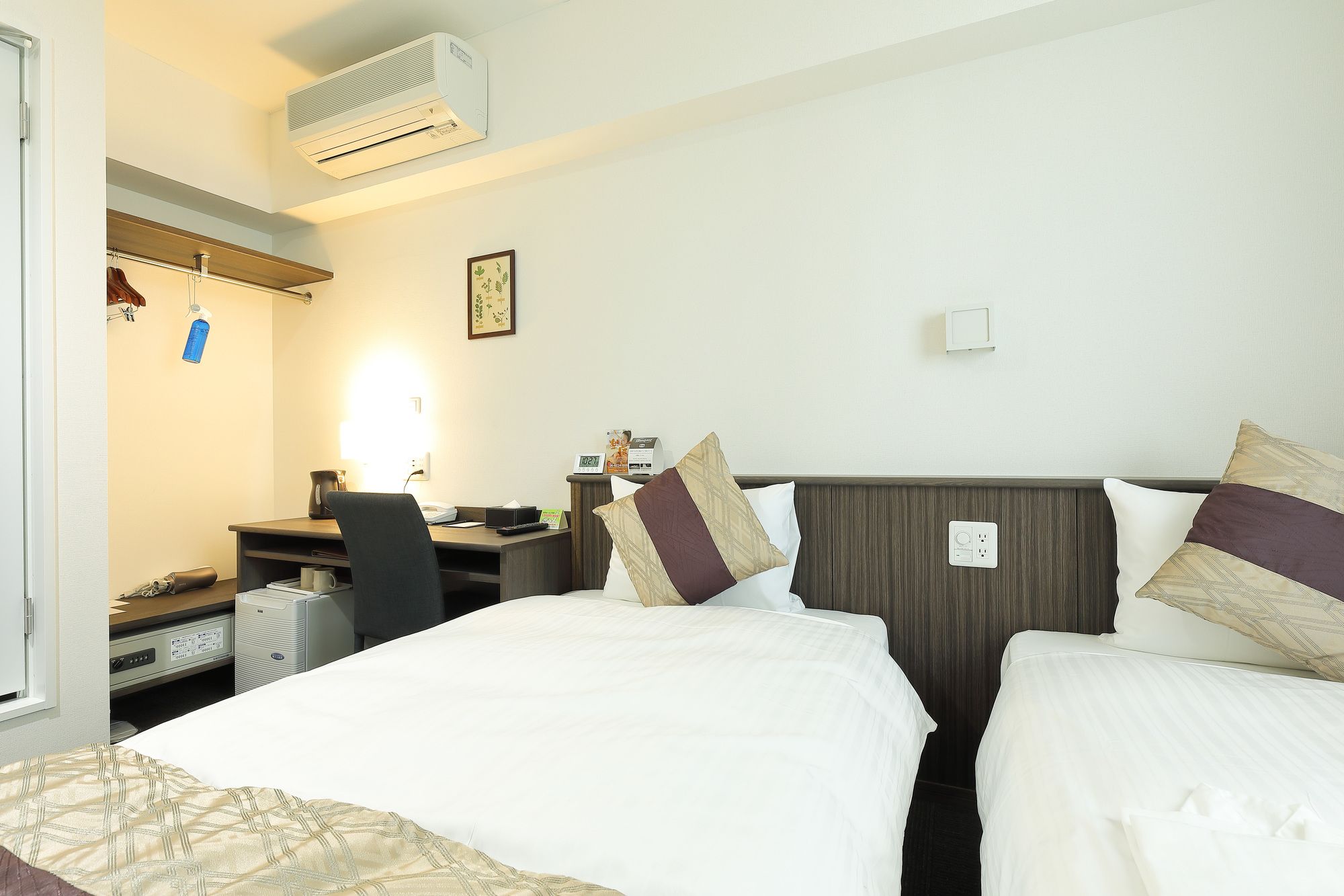 Фото Eins Inn Umedahigashi
