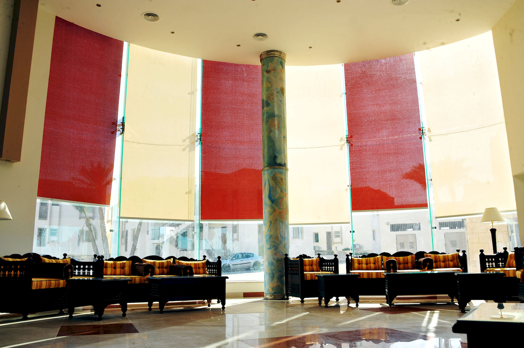 Фото Shark's Bay Oasis