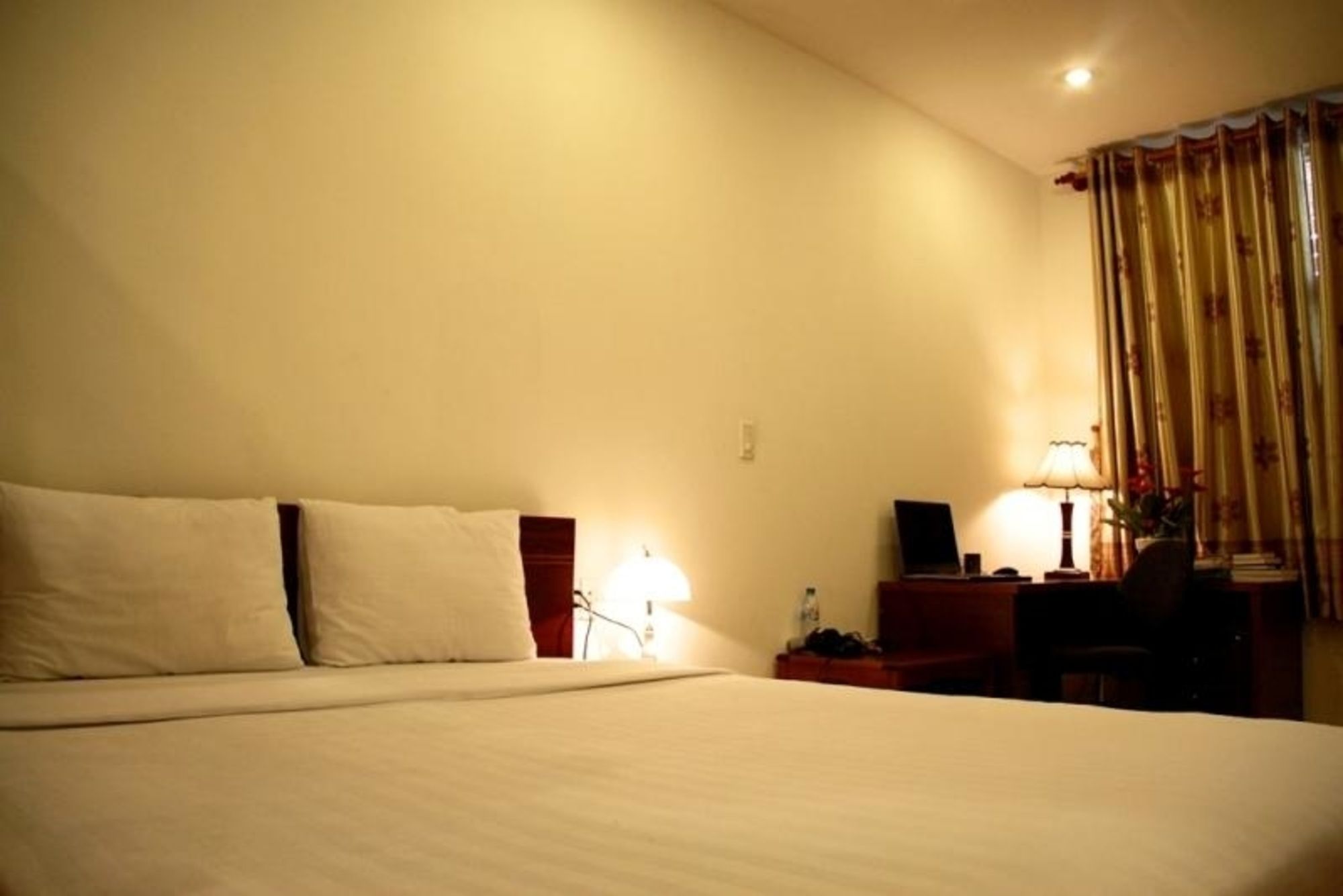 Фото Tn Central Hotel