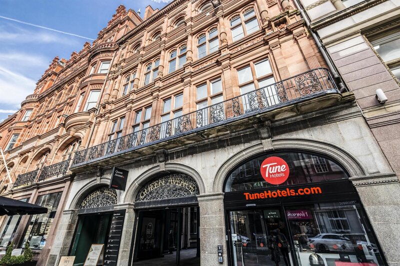 Гостиница Tune Hotel Liverpool в Ливерпуле