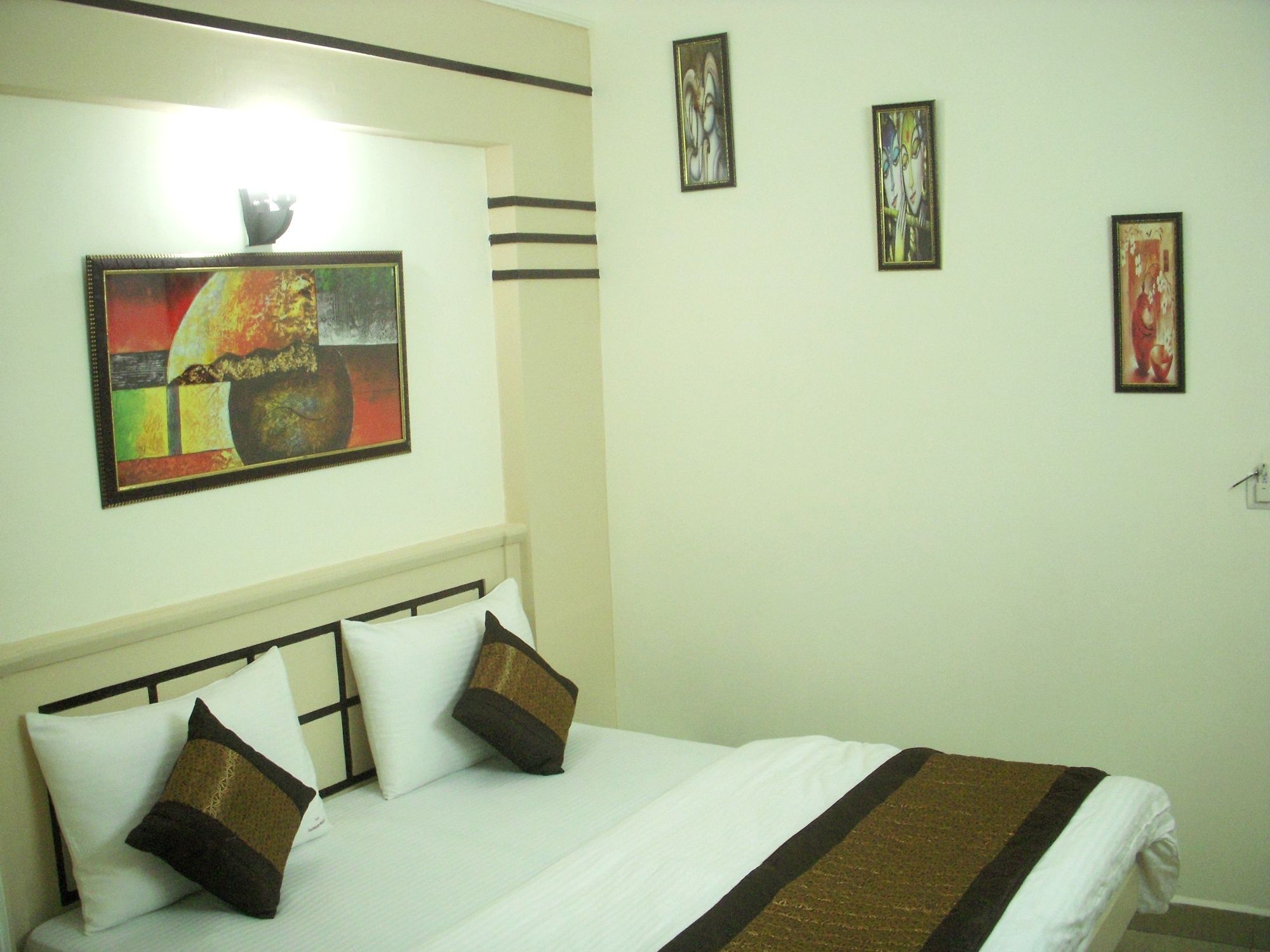 Фото Hotel Tashkent Palace