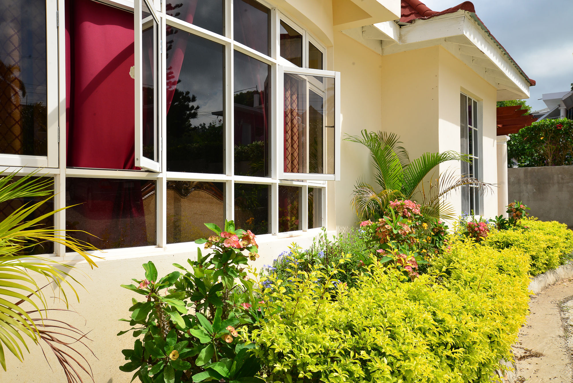 Фото Khastle Khodero