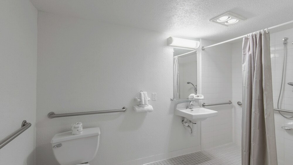 Фото Motel 6 Medford