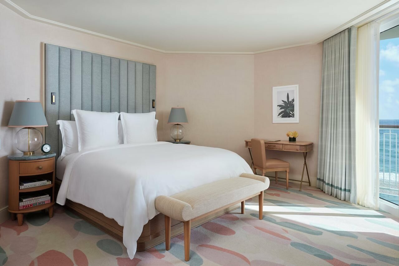 Фото Four Seasons Resort Palm Beach