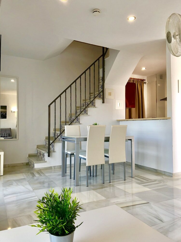 Фото Apartamentos Turísticos Las Rosas de Capistrano