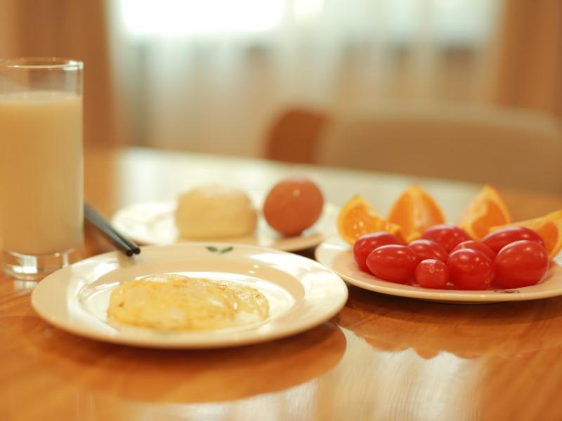 Фото GreenTree Inn Shanghai Hongqiao Airport Hotel