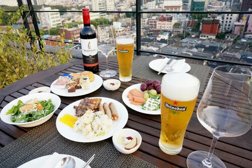 Гостиница Ibis Ambassador Seoul Insadong в Сеуле