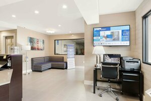 Гостиница Best Western Plus Laredo Inn & Suites