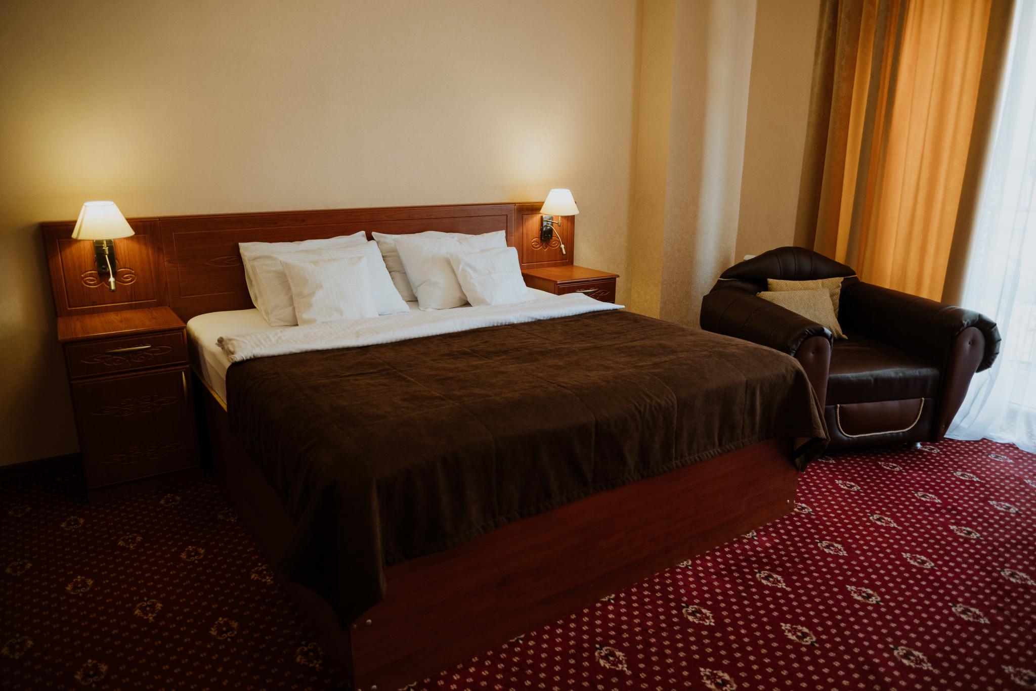 Фото отеля 2