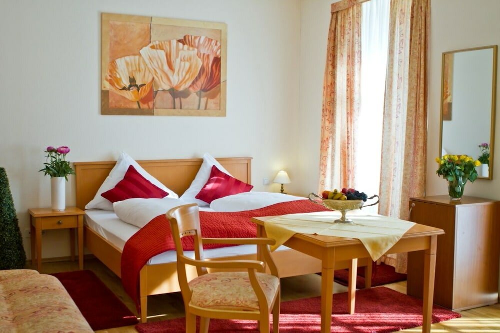 Фото Zum Goldenen Loewen