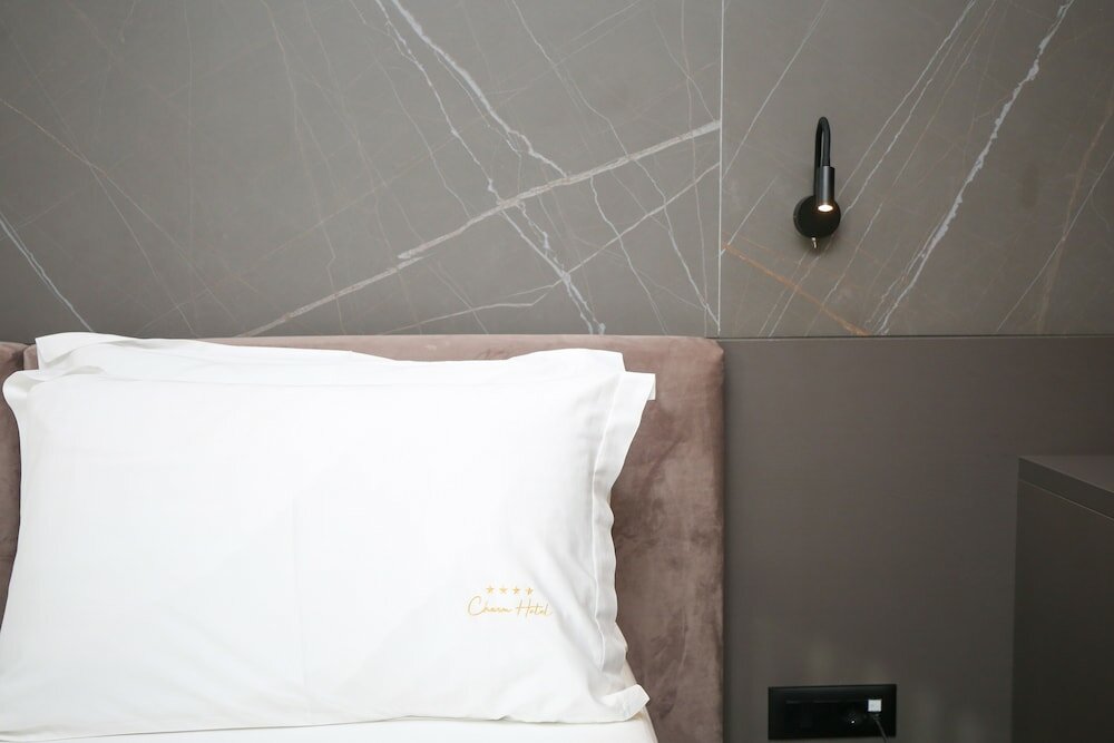 Фото Charm Hotel