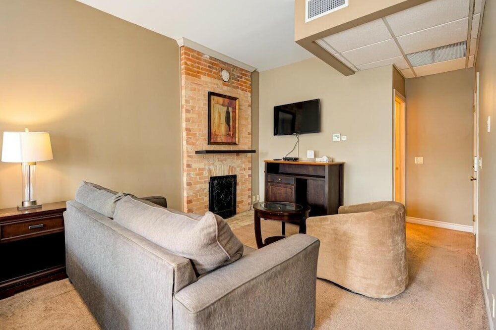 Фото The Avonlea Inn