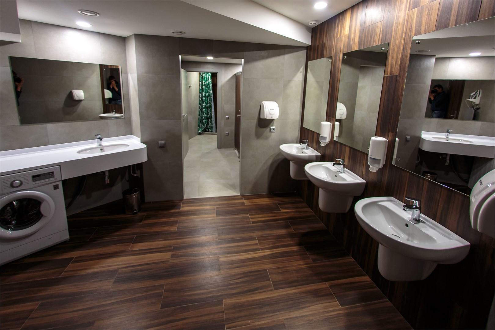 Фото Devon Hotel